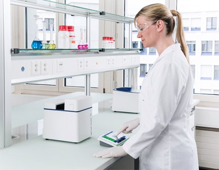 Preventive Maintenance for UV/VIS Spectrophotometer