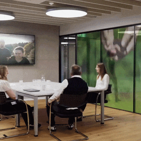 Short clips of METTLER TOLEDO employees meeting about sustainability topics Short clips of METTLER TOLEDO employees meeting about sustainability topics