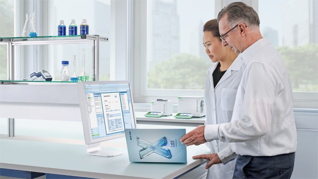 Simplified Compliance and Workflows Simplified Compliance and Workflows