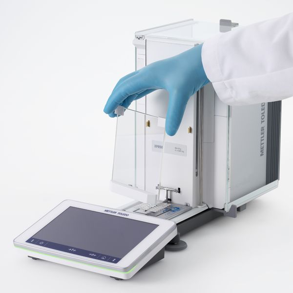 METTLER TOLEDO 电子天平